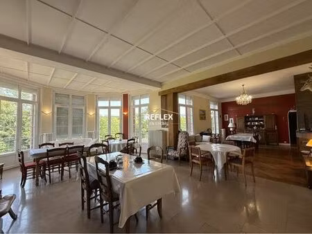 maison de 30 pièces de luxe en vente à hangest-sur-somme  hauts-de-france