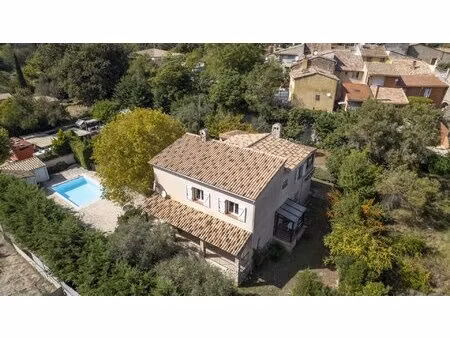 achat maison 7 pièces 154m² evenos 83330