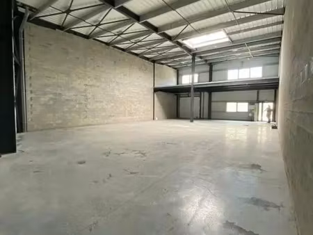 local d'activite - entrepôt a louer