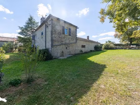 vente maison 4 pièces 99 m² à villesèque (46090)  218 000 €