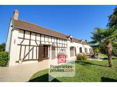 1h de paris - a vendre magnifique longere à colombages de 200 m2 environ  piscine  terrain