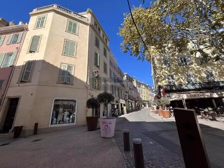 vente immeuble 220 m2 à fréjus