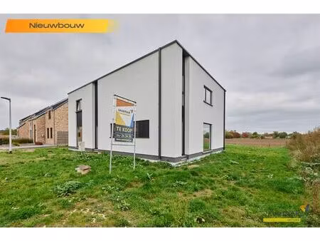 huis te koop in bocholt met 3 slaapkamers