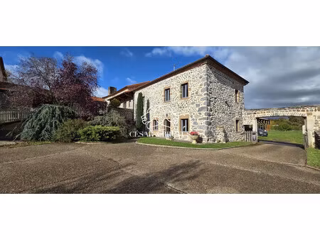 maison de caractère - 13pièces - 343 m² à sanssac l eglise