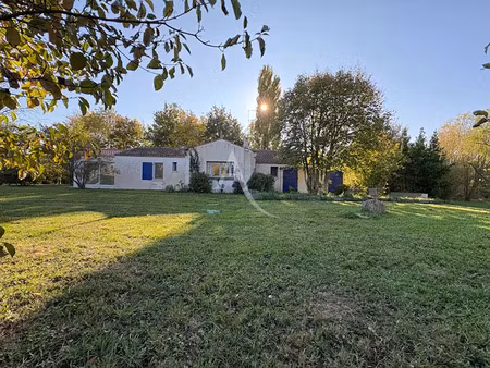 vente maison 5 pièces 125 m² à velluire (85770)  273 500 €
