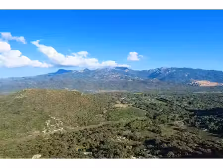 7 minutes aéroport figari terrain à batir avec vues incroyab