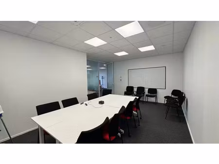 location bureau 211 m² à brest (29200)