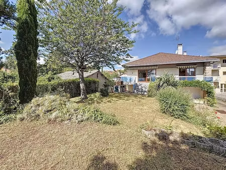 vente maison 6 pièces 212 m² à clermont-ferrand (63000)  339 000 €