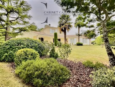 vente maison 5 pièces 192m2 chermignac 17460 - 472000 € - surface privée