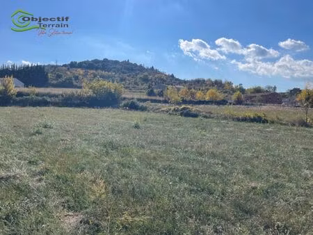 vente terrain 843 m² hérépian (34600)