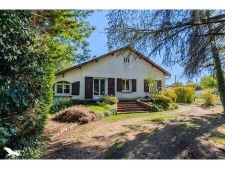 vente maison 5 pièces 97 m² saint-denis-de-pile (33910)