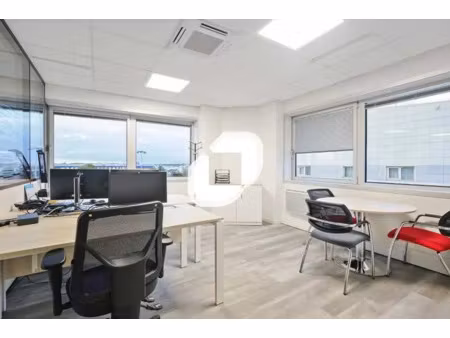 a louer  locaux à louer à rungis