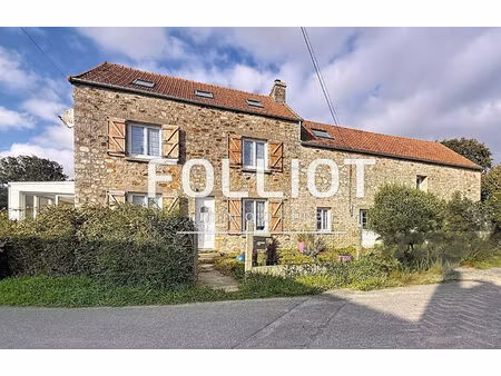 a vendre maison en pierres refaite avec goût dans un hameau au calme des moitiers d'allonn