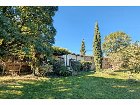 maison + gîte. a proximité de saint antonin