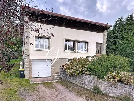 saulieu  maison d'habitation avec 3 chambres