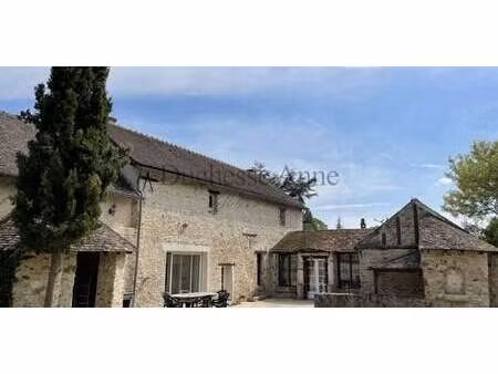 maison avec piscine longnes (78)