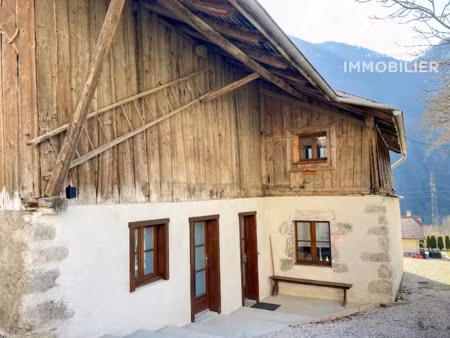 vente maison 5 pièces 360 m² à la balme-de-thuy (74230)  472 500 €