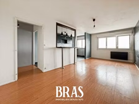 vente appartement 2 pièces 49 m² nantes (44200)