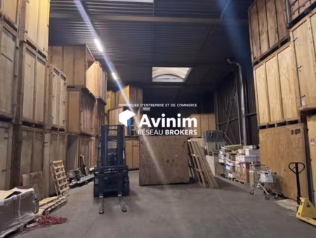 grand entrepôt aux portes de paris – hauteur exceptionnelle &