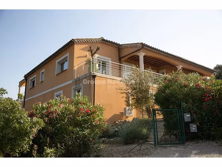 vente maison 7 pièces 328 m² à beaucaire (30300)  848 000 €