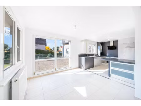 location appartement 3 pièces 83 m² à brunstatt-didenheim (68350)