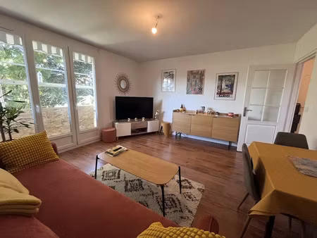 vente appartement 2 pièces 47 m² à joue-les-tours (37300)  147 000 €