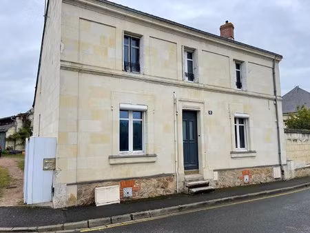 maison a vendre au centre ville de longué-jumelles