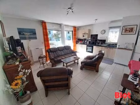 vente appartement 3 pièces à saint-jacques-de-la-lande (35136) : à vendre 3 pièces / 65m² 