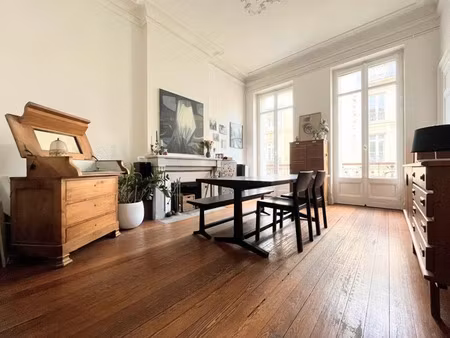 vente appartement 4 pièces 120 m² à bordeaux (33000)  596 790 €
