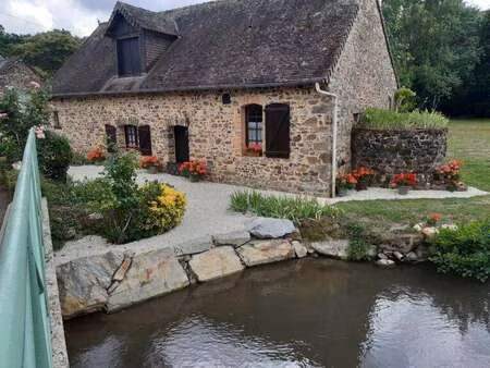 vente maison à sainte-suzanne (53270) : à vendre / 99m² sainte-suzanne