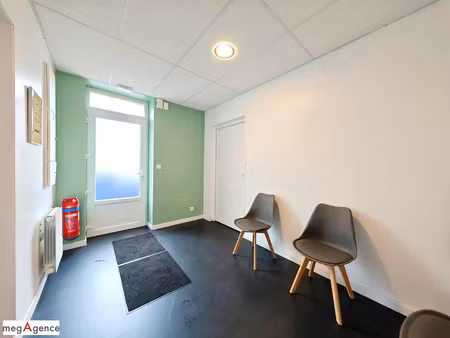 vente immeuble à josselin (56120) : à vendre / 165m² josselin