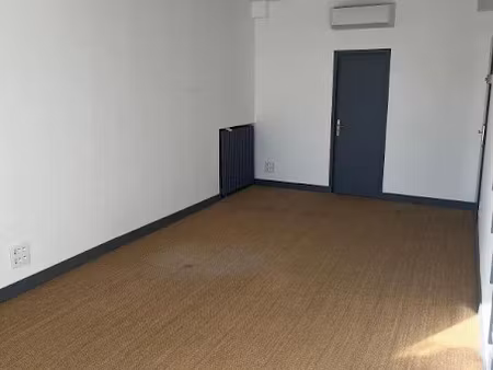 vente locaux professionnels 270 m² à aytre (17440)  522 500 €