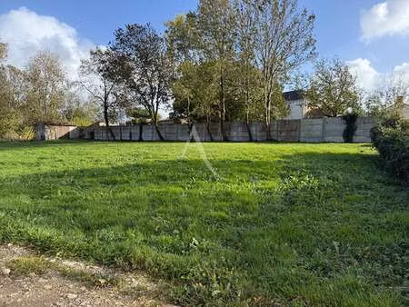 vente terrain à la jonchère (85540) : à vendre / 495m² la jonchère