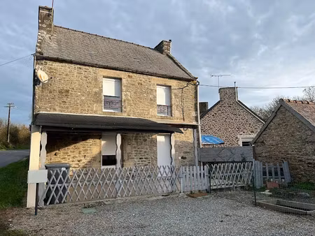 location maison 4 pièces 89 m² à pluduno (22130)  712 €