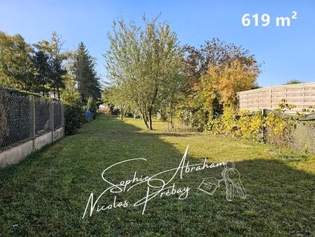 terrain à bâtir clos  viabilisé en eau et électricité