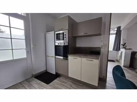 maison à vendre 4 pièces aubigne racan (72)