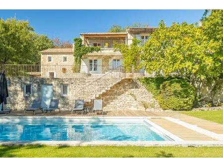 gordes - magnifique maison en pierre avec vue et piscine  à deux pas du centre du village 