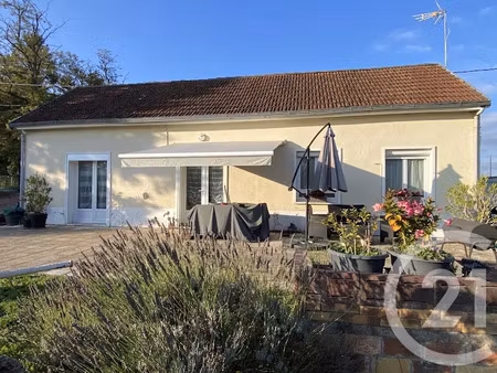 vente maison 3 pièces 72 m² à la guerche-sur-l'aubois (18150)  114 000 €