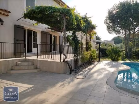 location maison 6 pièces 164m² sauveterre 30150