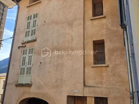vente maison 7 pièces 289 m² à saint-sauveur-sur-tinée (06420)  135 000 €