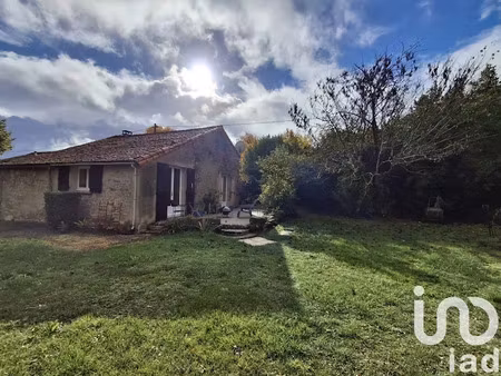 vente propriété 3 pièces 90 m² à val-d'auge (16170)  161 000 €