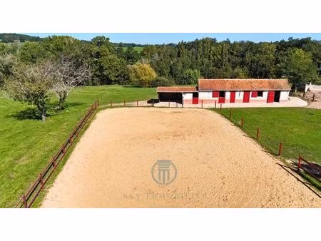 maison de luxe en vente à marcigny  france