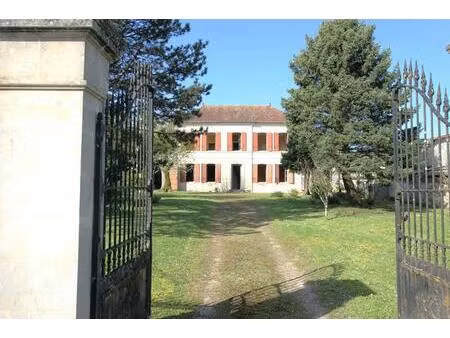 achat maison 11 pièces 273m² jarnac champagne 17520