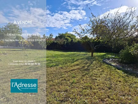 vente terrain  684.00m²  la bernerie