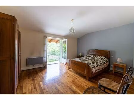 maison meillonnas 6 pièce(s) 169 m2 + hangar