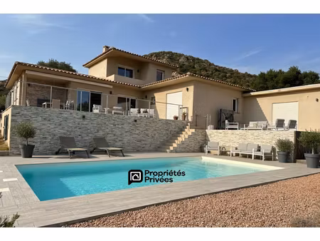 maison t6 de 168 m2 sur grand terrain avec piscine - ste lucie de porto-vecchio (20144) - 