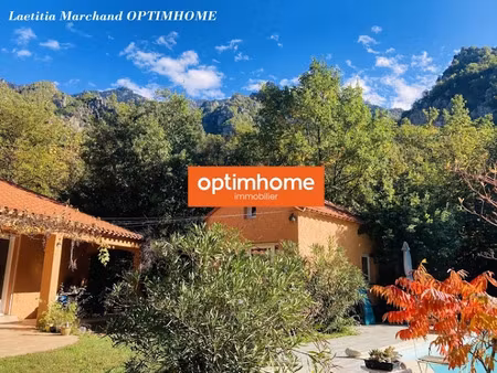 vente maison 7 pièces 189 m² à casteil (66820)  390 000 €