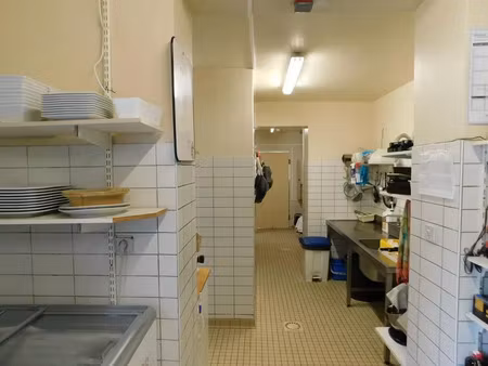 vente commerce 31 pièces 620 m² cazaubon (32150)