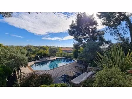 prestigieuse maison en vente villeneuve-lès-avignon  france