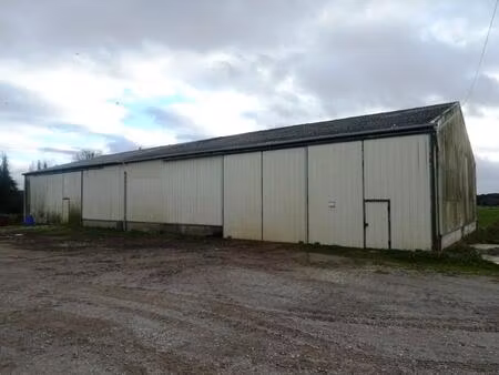 vente immeuble 900 m² séglien (56160)